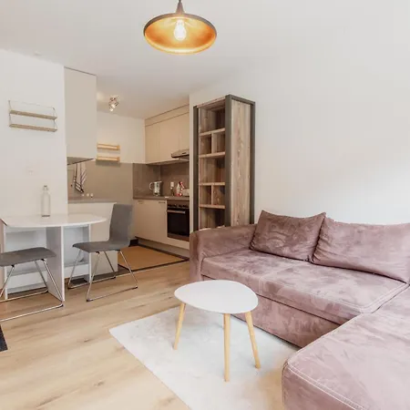Appartement Ski In&Out A Thyon Διαμέρισμα *